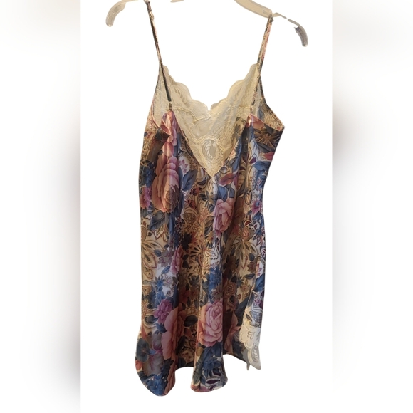 Vintage Victorias Secret Gold Label Slip Dress Nightgown Floral Lace Size Medium - Picture 2 of 5
